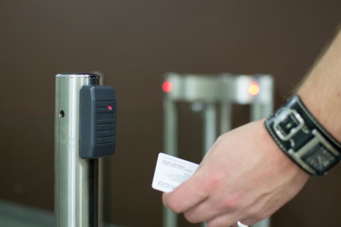 Установка СКУД