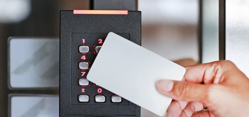 Системы контроля доступа в помещения в Москве и области